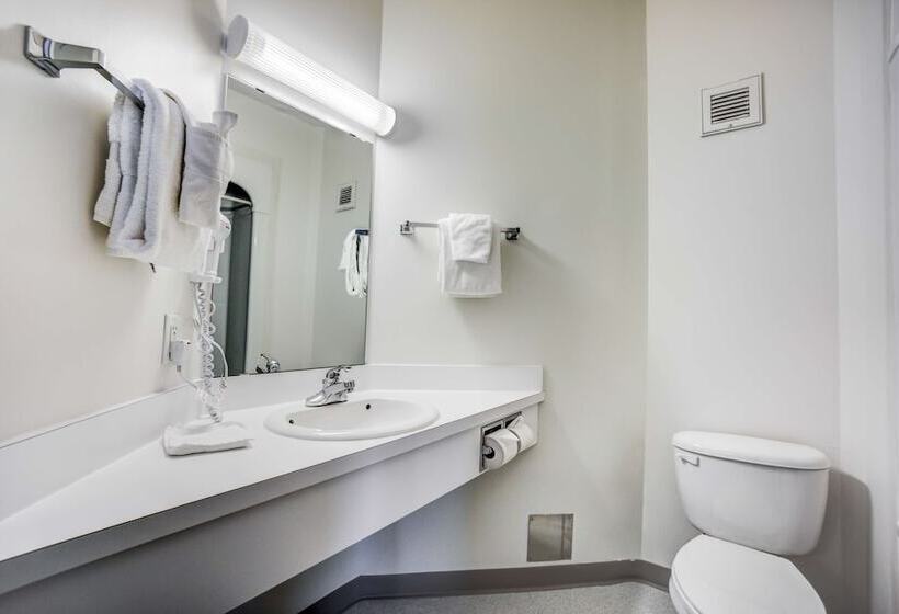 Motel 6 Red Deer, Ab