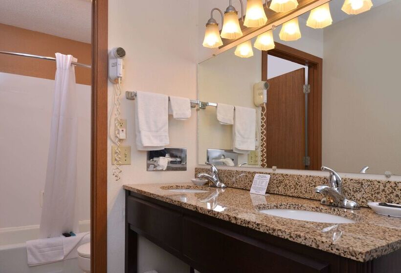 모텔 Americas Best Value Inn & Suites Atlantic