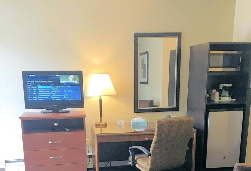 فندق على الطريق The Lincoln Inn