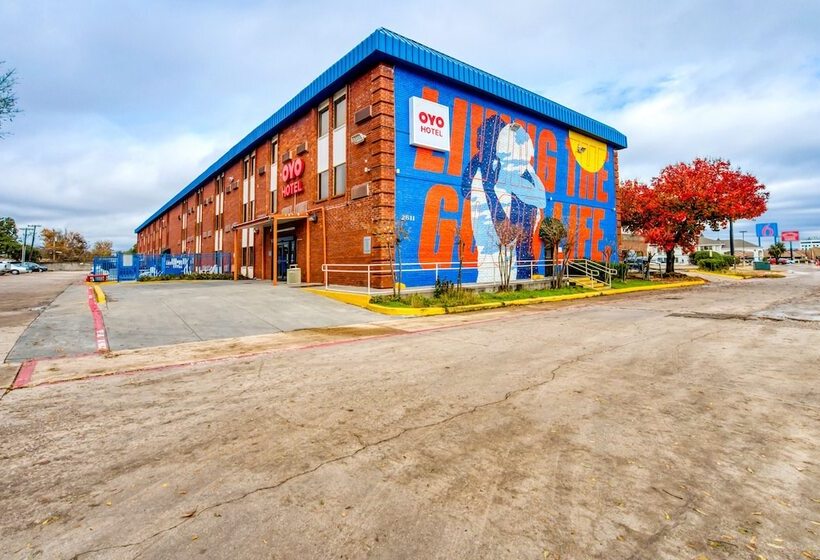 OYO Hotel Irving DFW Airport South