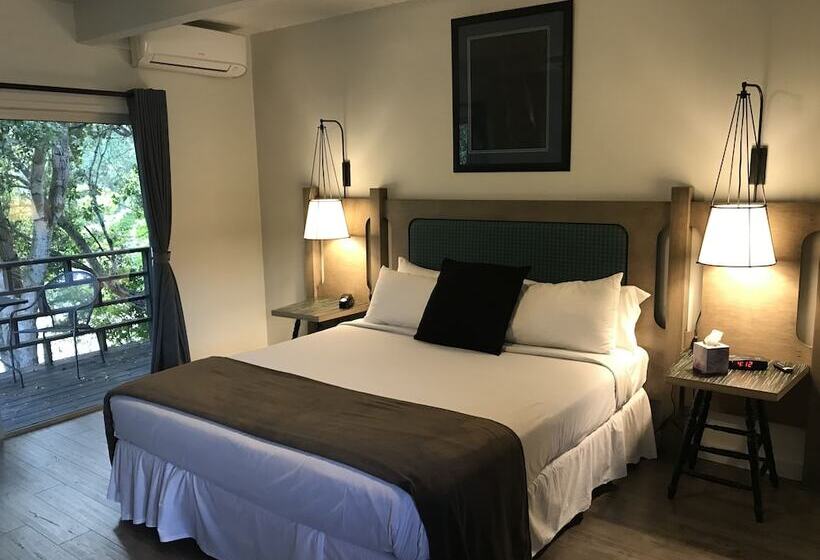 리조트 Hidden Valley Inn