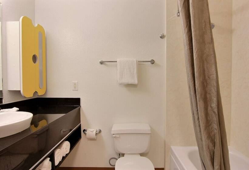 Studio 6austin, Tx  Midtown