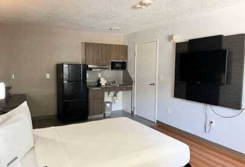 Studio 6austin, Tx  Midtown