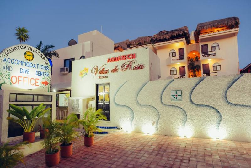 Aquatech Villas Derosa Resort