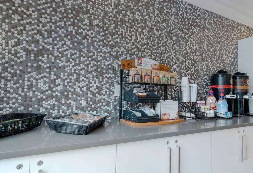 Extended Stay America Suites  Fremont  Newark