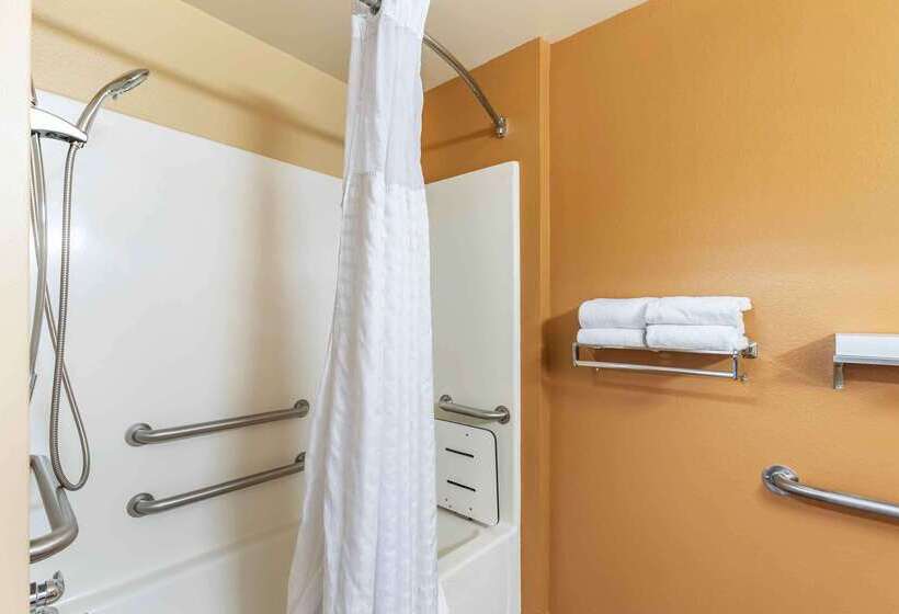 Extended Stay America Suites Hampton Coliseum