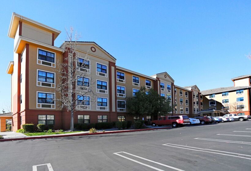 Extended Stay America Suites  Los Angeles  Burbank Airport