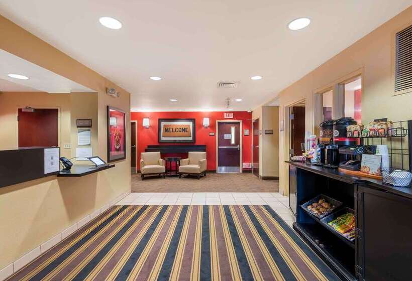 Mainstay Suites Rochester South Mayo Clinic