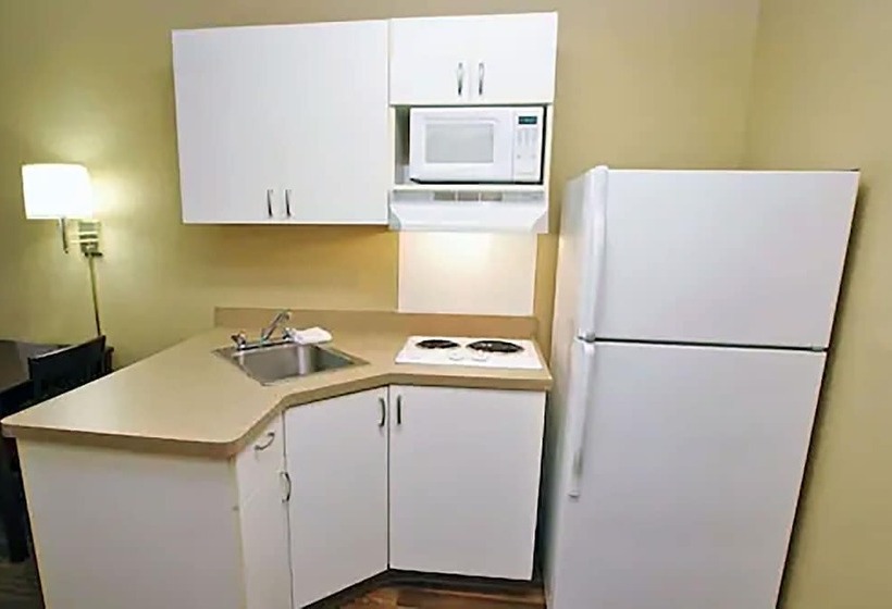 Mainstay Suites Rochester South Mayo Clinic