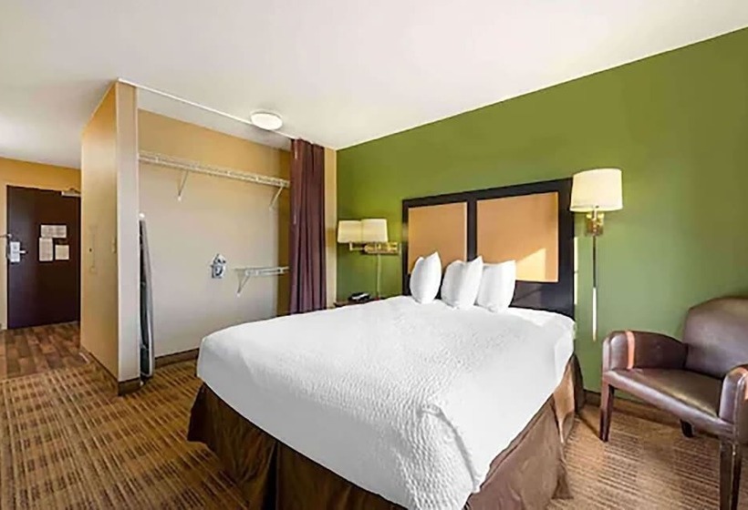 Mainstay Suites Rochester South Mayo Clinic