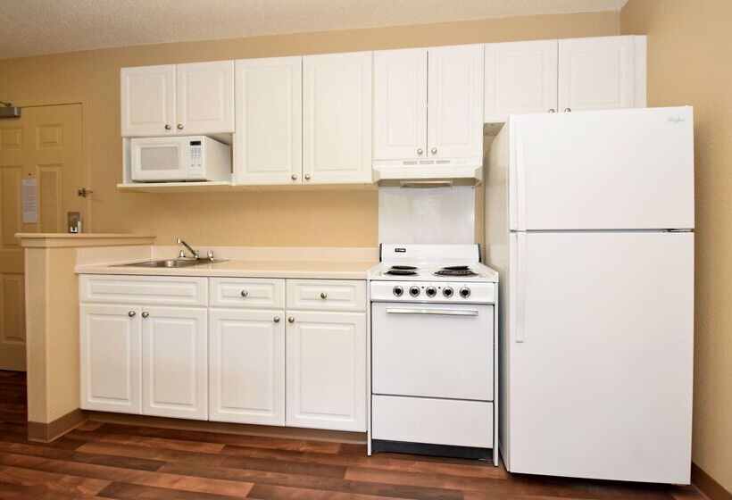 Extended Stay America Suites  San Jose  Edenvale  South