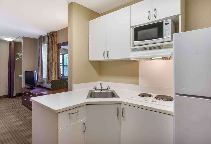 Extended Stay America Suites  Seattle  Bothell  West