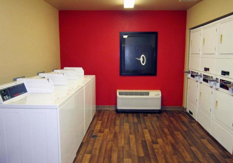 Extended Stay America Suites  Tampa  Airport  Spruce Street