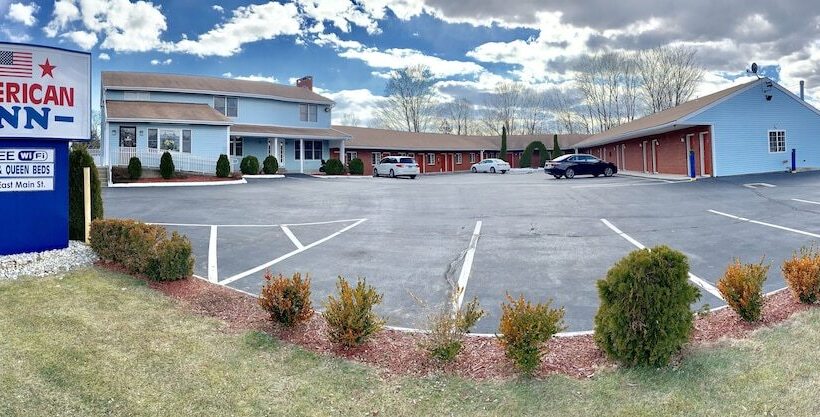 Отель American Inn