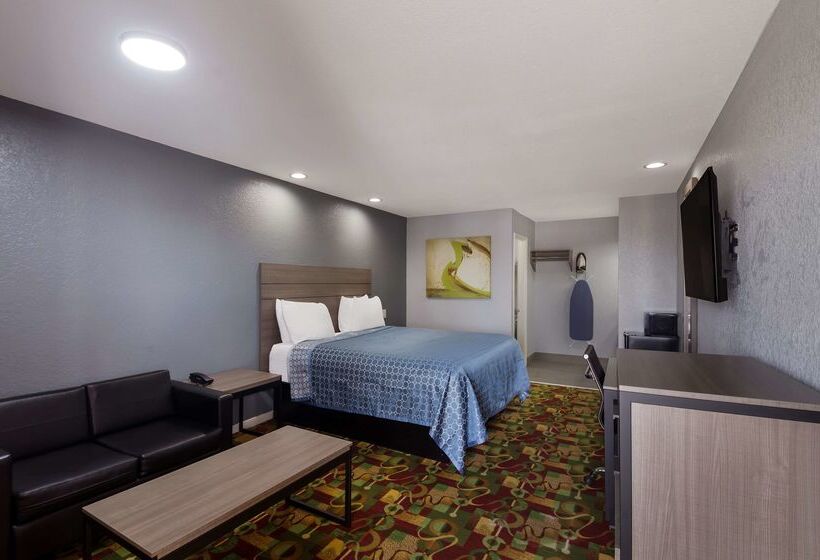 Отель Americas Best Value Inn Buda