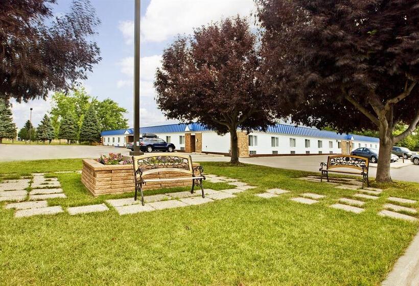 فندق Americas Best Value Inn Grand Forks