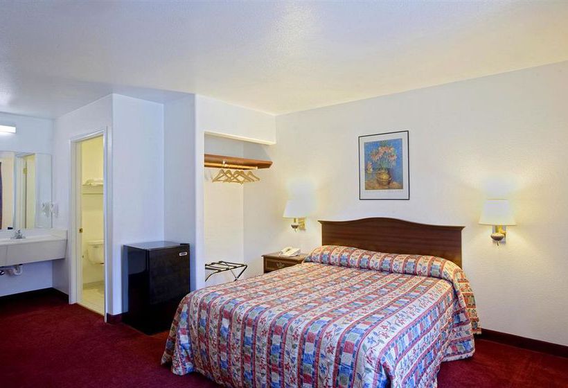 Отель Royal Inn