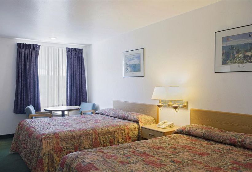 Отель Royal Inn