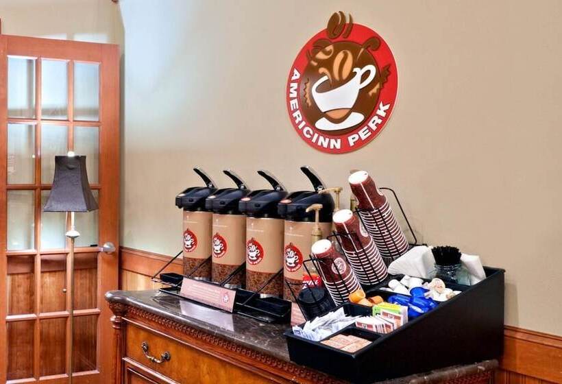 호텔 Americinn By Wyndham Madison Sd