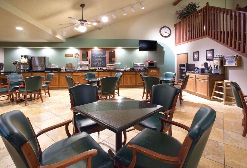 فندق Americinn By Wyndham New London