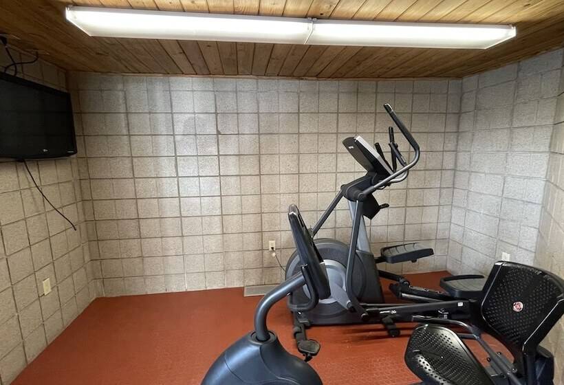 فندق Americinn By Wyndham New London