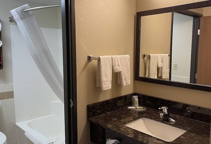 فندق Americinn By Wyndham New London