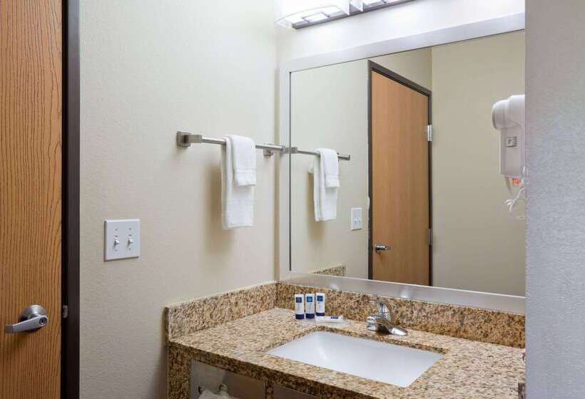 فندق Americinn By Wyndham Shakopee Near Canterbury Park