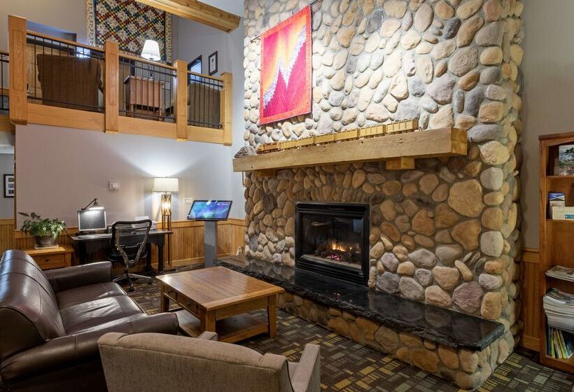 فندق Black Beach Inn By Grandstay