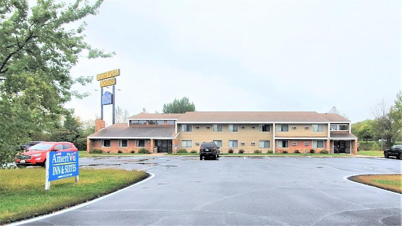 فندق Amerivu Inn & Suites Avon