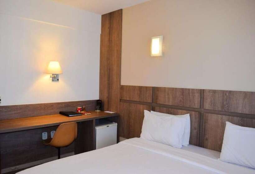 호텔 América Bittar