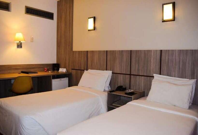 호텔 América Bittar