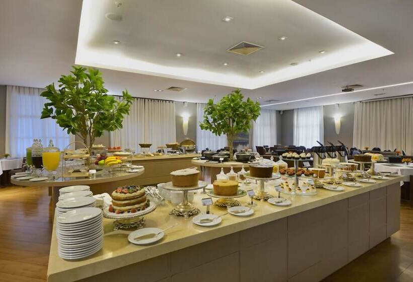 호텔 Araucaria Plaza