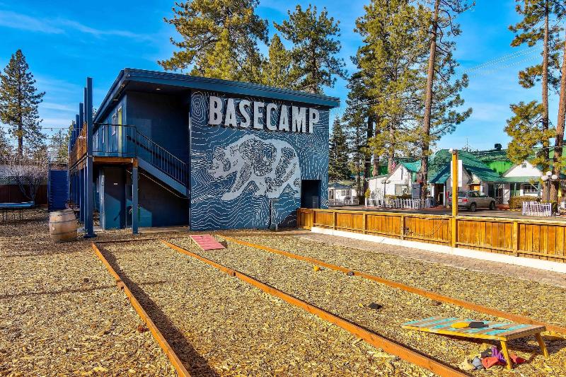 ホテル Basecamp Tahoe South