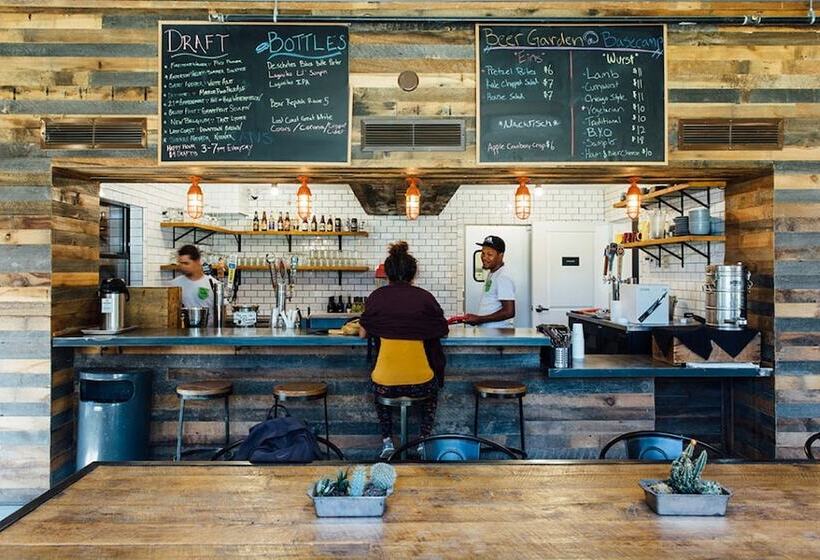 호텔 Basecamp Tahoe South