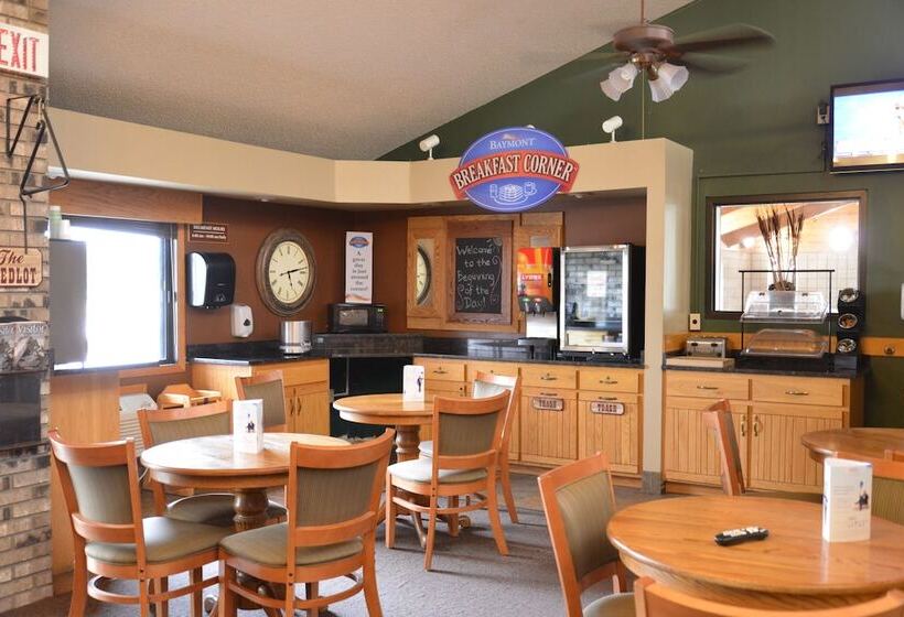 فندق Baymont By Wyndham Kasson Rochester Area