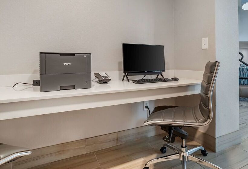 فندق Best Western Brewton Inn