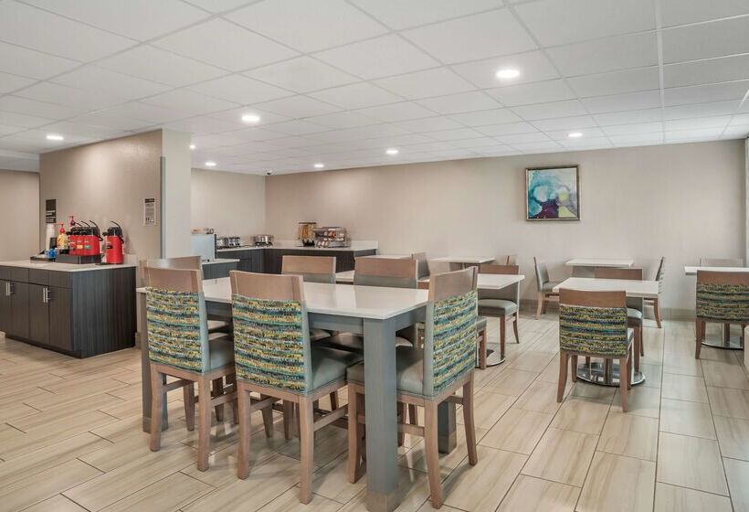 فندق Best Western Brewton Inn