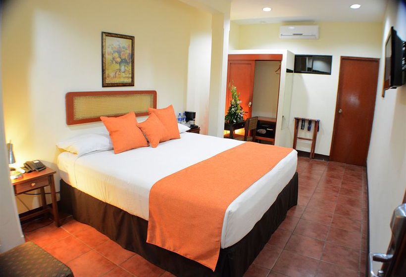 فندق Las Mercedes Leon