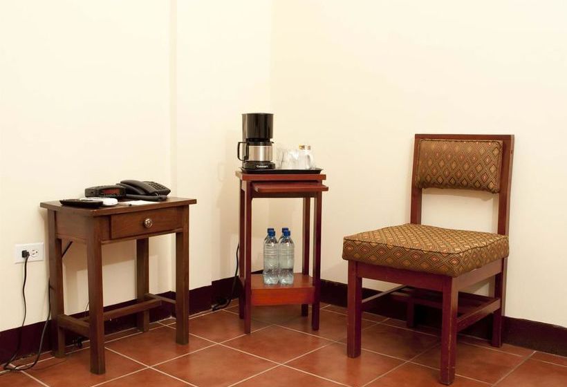 فندق Las Mercedes Leon