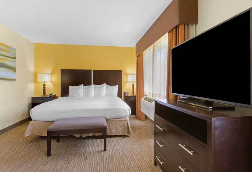 هتل Best Western Plus The Four Corners Inn