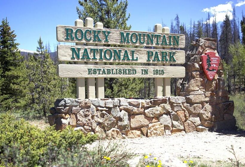 فندق Big Horn Lodge