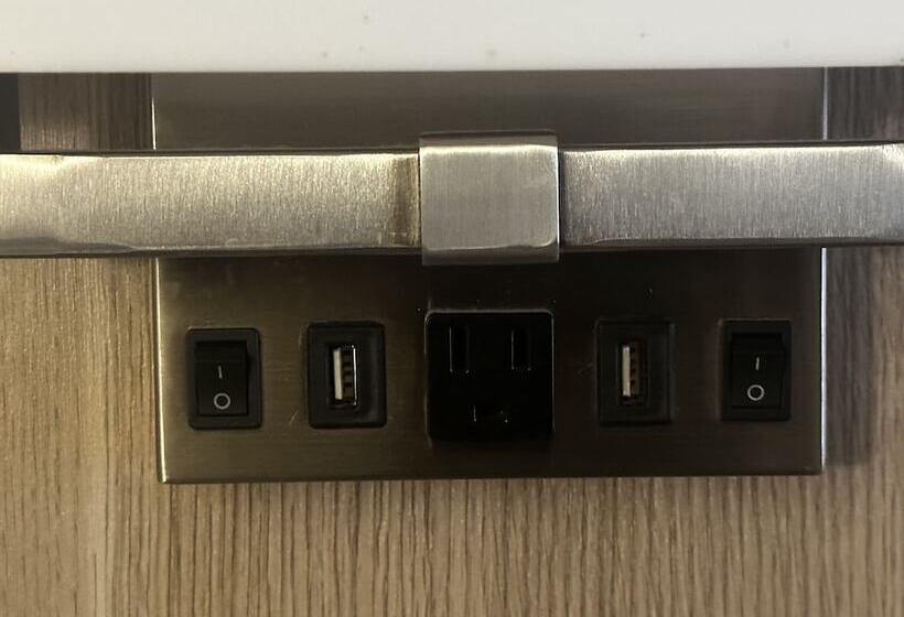 호텔 Budget Inn Nassawadox