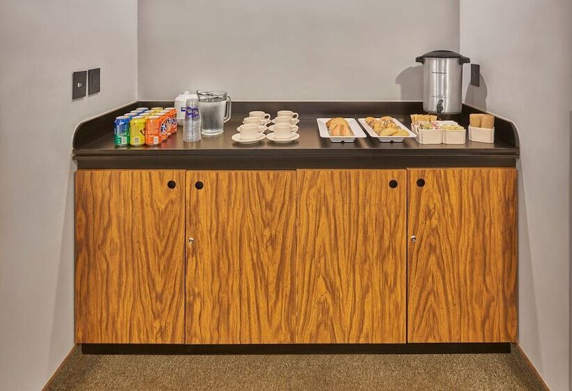 בית מלון כפרי City Express By Marriott Durango