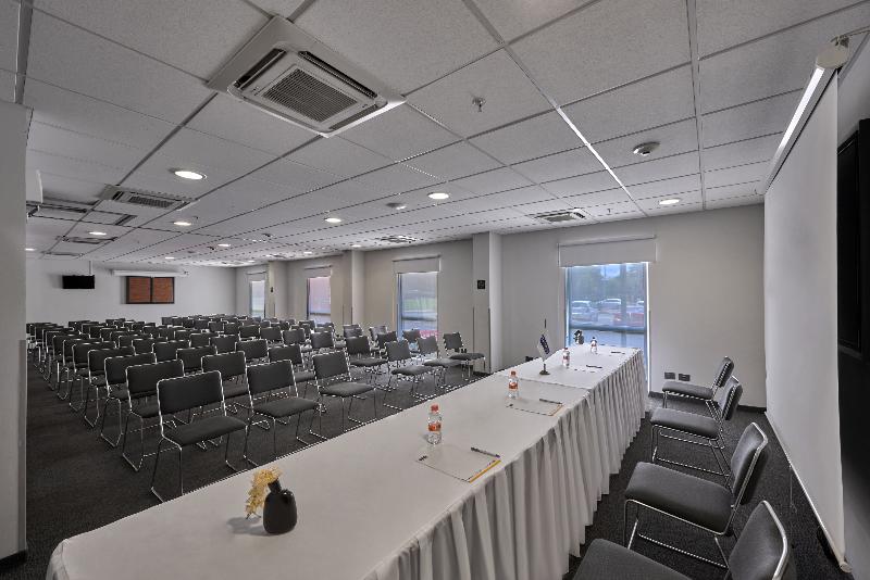 Отель City Express By Marriott Queretaro Jurica