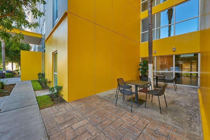 Отель City Express By Marriott Queretaro Jurica