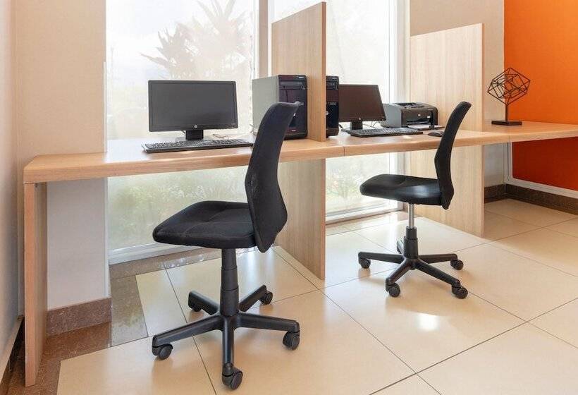 فندق City Express By Marriott San José Costa Rica