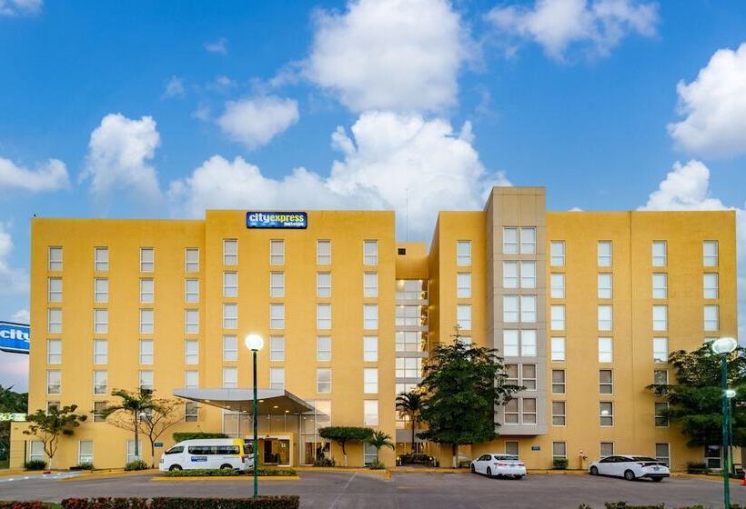 호텔 City Express By Marriott Villahermosa