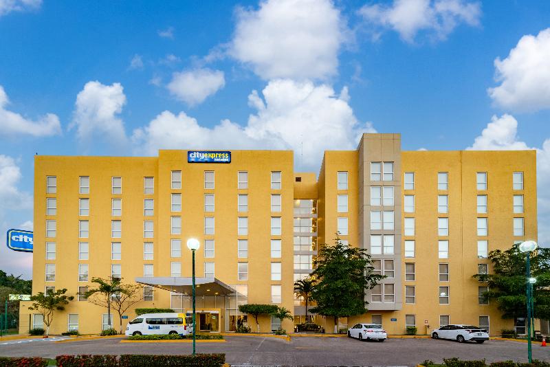 호텔 City Express By Marriott Villahermosa