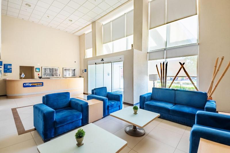 호텔 City Express By Marriott Villahermosa