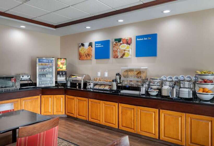 فندق Comfort Inn & Suites